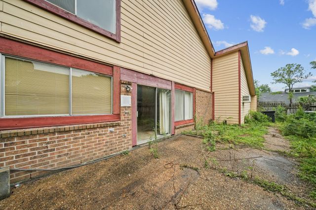 12807 Grand Cross Lane, Houston, TX 77072