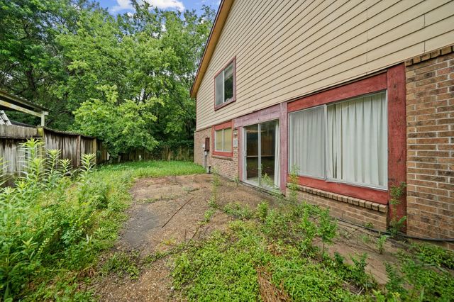 12807 Grand Cross Lane, Houston, TX 77072