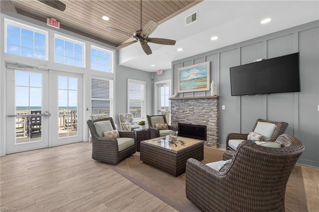 2341 Point Chesapeake Quay Unit 2025, Virginia Beach, VA 23451