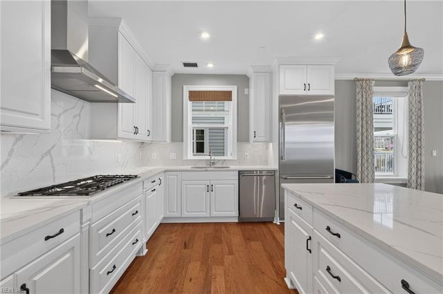 2341 Point Chesapeake Quay Unit 2025, Virginia Beach, VA 23451