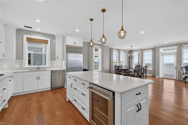 2341 Point Chesapeake Quay Unit 2025, Virginia Beach, VA 23451