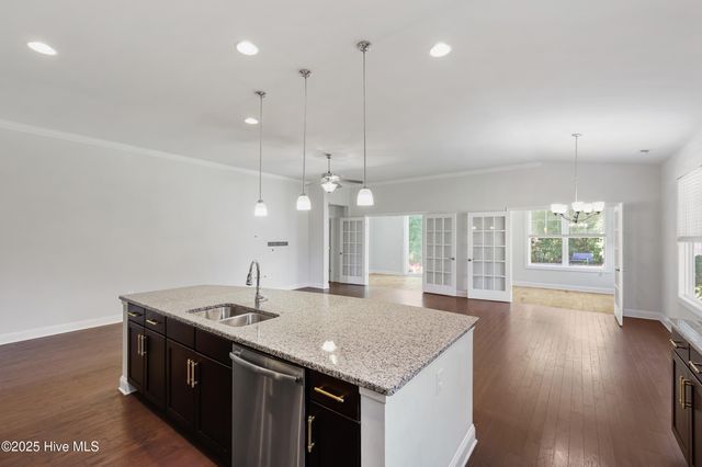 724 Coniston Drive SE, Leland, NC 28451