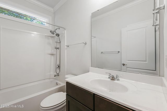 724 Coniston Drive SE, Leland, NC 28451