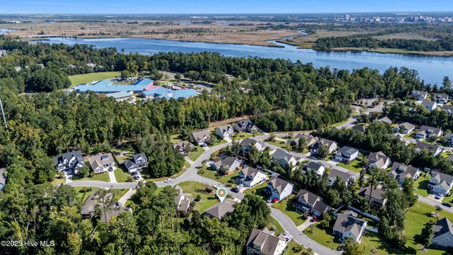 724 Coniston Drive SE, Leland, NC 28451