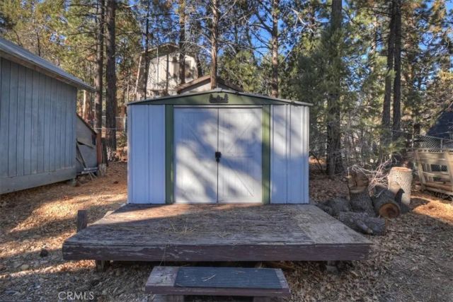 676 Pine Lane, Sugarloaf, CA 92386