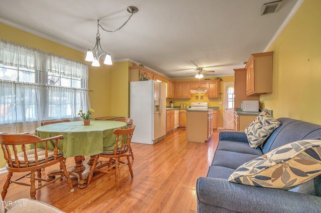 1900 Northwood Drive, Johnson City, TN 37601