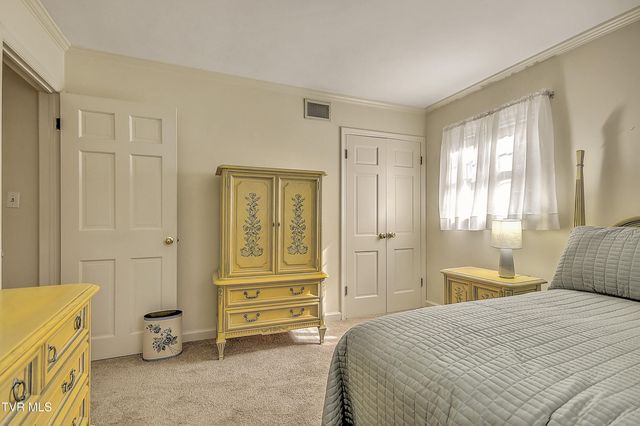 1900 Northwood Drive, Johnson City, TN 37601