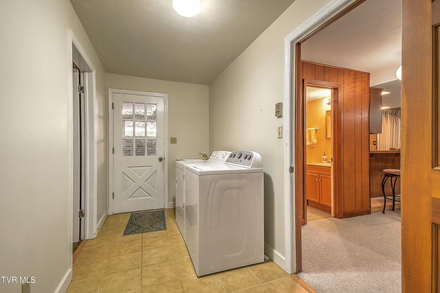 1900 Northwood Drive, Johnson City, TN 37601