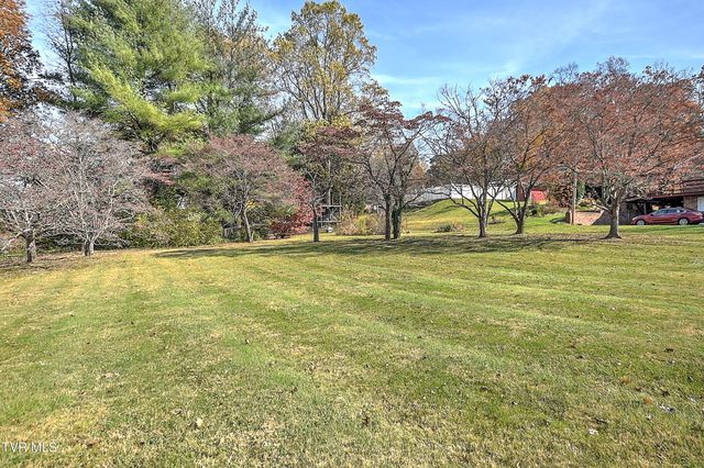 1900 Northwood Drive, Johnson City, TN 37601