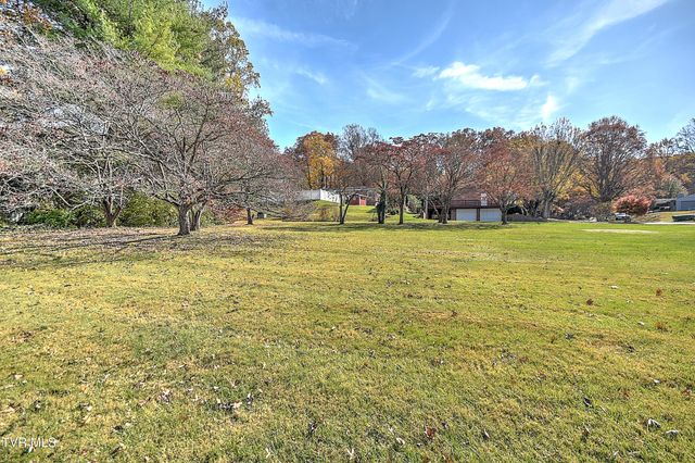 1900 Northwood Drive, Johnson City, TN 37601