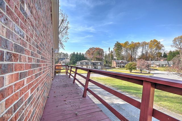 1900 Northwood Drive, Johnson City, TN 37601