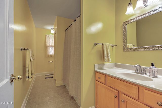 1900 Northwood Drive, Johnson City, TN 37601