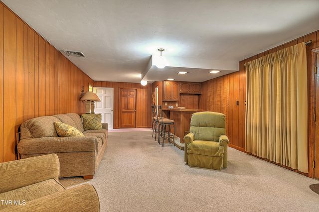 1900 Northwood Drive, Johnson City, TN 37601