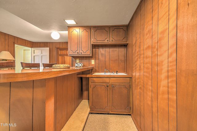 1900 Northwood Drive, Johnson City, TN 37601