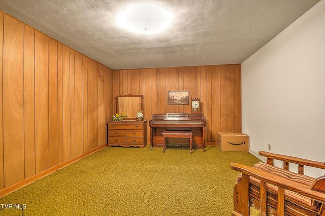 1900 Northwood Drive, Johnson City, TN 37601