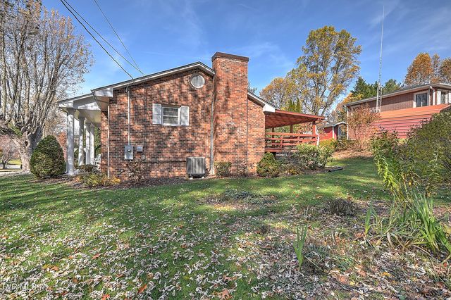 1900 Northwood Drive, Johnson City, TN 37601