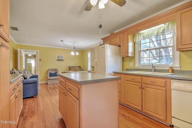 1900 Northwood Drive, Johnson City, TN 37601