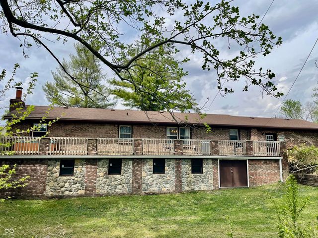 700 Albin Pond Road, Greencastle, IN 46135
