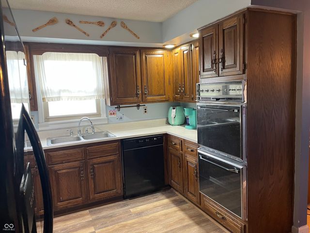 700 Albin Pond Road, Greencastle, IN 46135