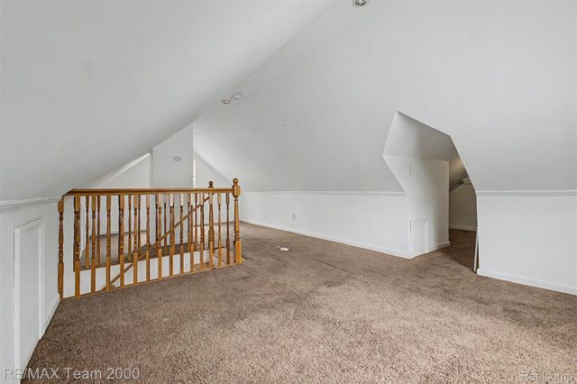5635 Westpoint Street, Dearborn Heights, MI 48125