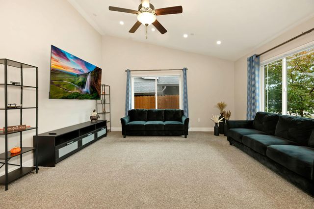 19385 Bonanza King Drive, Cottonwood, CA 96022