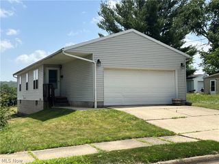 991 Nevin Street, Akron, OH 44310