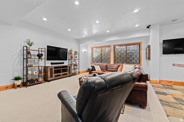 3532 N LAYTON RIDGE DR, Layton, UT 84040