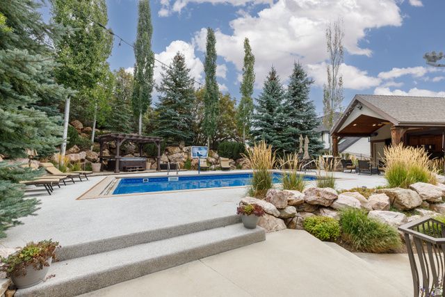 3532 N LAYTON RIDGE DR, Layton, UT 84040