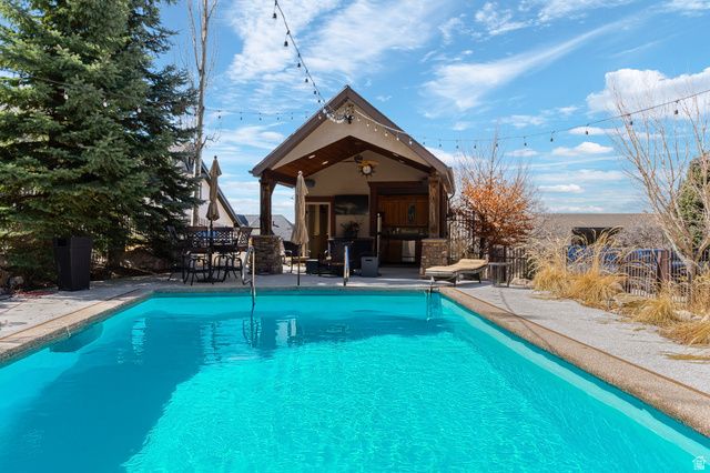 3532 N LAYTON RIDGE DR, Layton, UT 84040