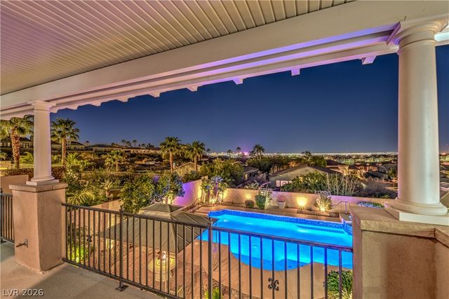 2840 Soaring Peak Avenue, Henderson, NV 89052