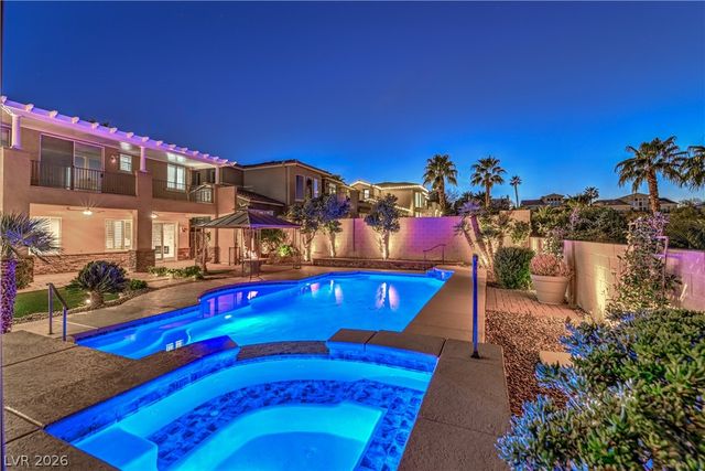 2840 Soaring Peak Avenue, Henderson, NV 89052