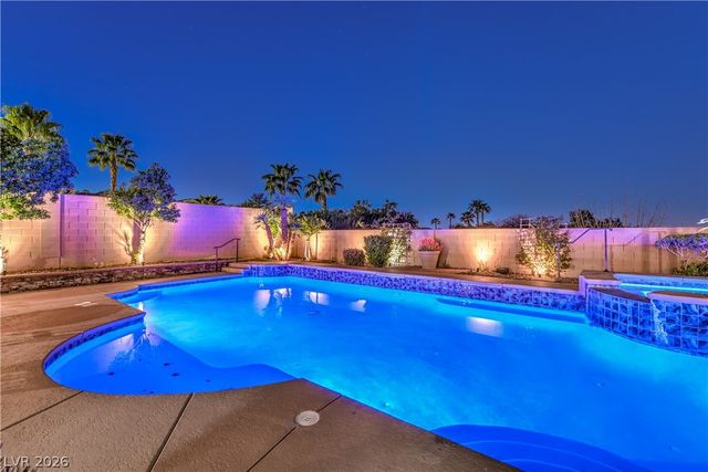 2840 Soaring Peak Avenue, Henderson, NV 89052
