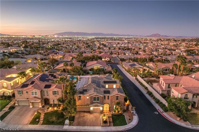 2840 Soaring Peak Avenue, Henderson, NV 89052