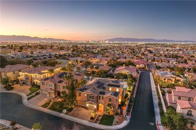 2840 Soaring Peak Avenue, Henderson, NV 89052