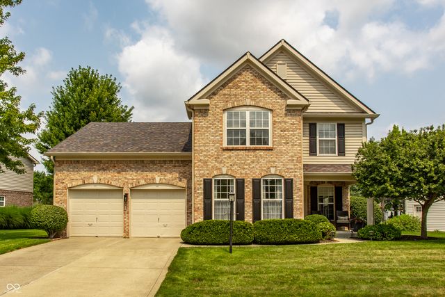 12464 Gladecrest Drive, Carmel, IN 46033