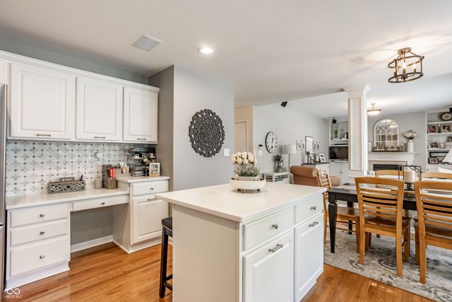 12464 Gladecrest Drive, Carmel, IN 46033