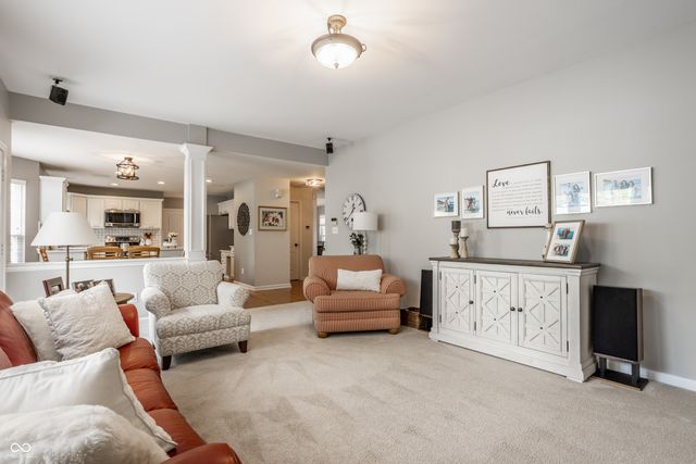 12464 Gladecrest Drive, Carmel, IN 46033