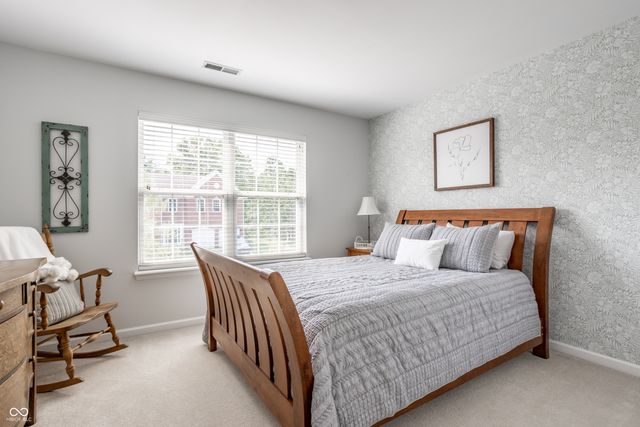12464 Gladecrest Drive, Carmel, IN 46033