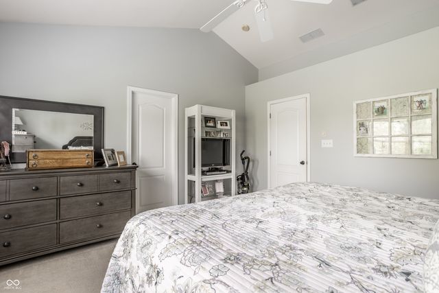 12464 Gladecrest Drive, Carmel, IN 46033