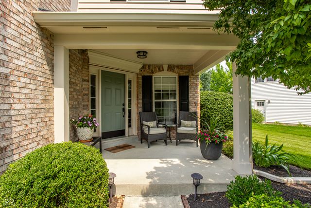 12464 Gladecrest Drive, Carmel, IN 46033