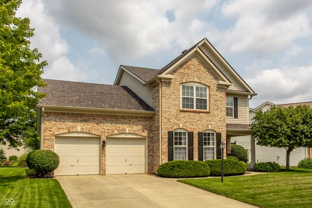 12464 Gladecrest Drive, Carmel, IN 46033