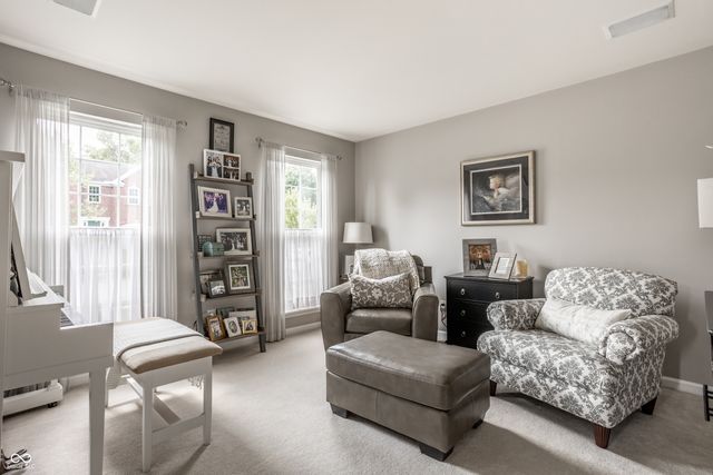 12464 Gladecrest Drive, Carmel, IN 46033