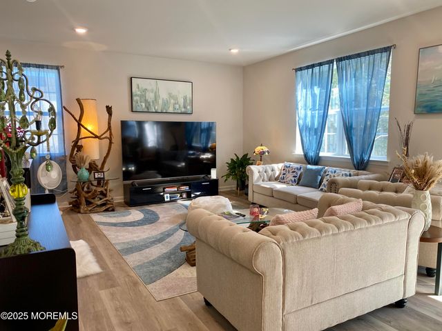 26 Blue Heron Lane, West Creek, NJ 08092