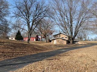 21186 Mathew Road, Sterling, IL 61081