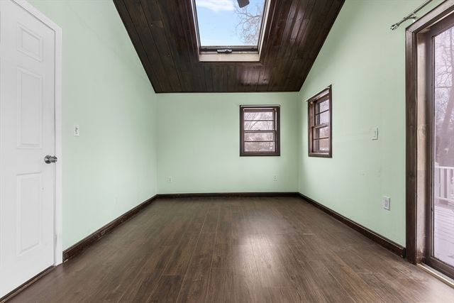 42 Pinehurst Ave, Billerica, MA 01821