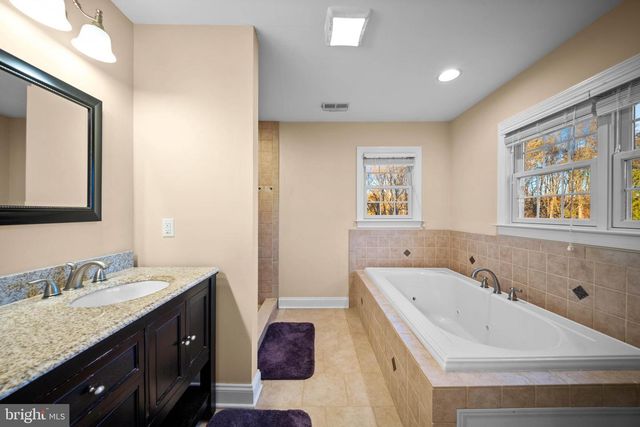 15818 CARROLL RD, Monkton, MD 21111