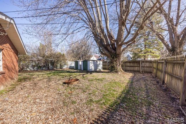 7911 W Main Street, Belleville, IL 62223