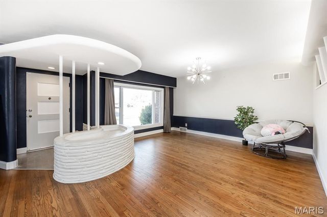 7911 W Main Street, Belleville, IL 62223