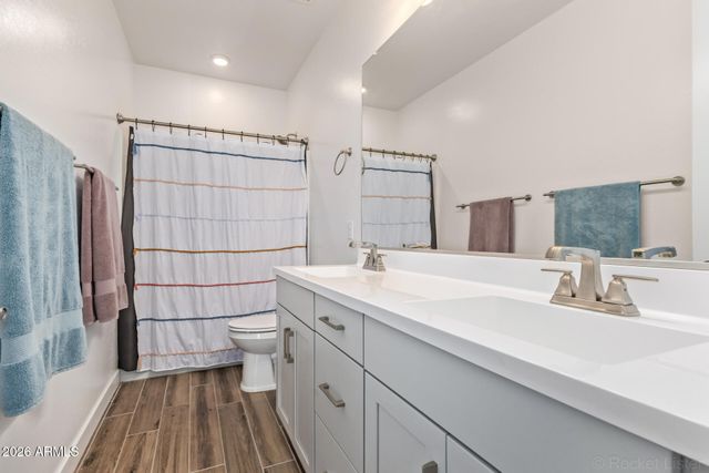 1478 E LODGEPOLE Drive, Gilbert, AZ 85298