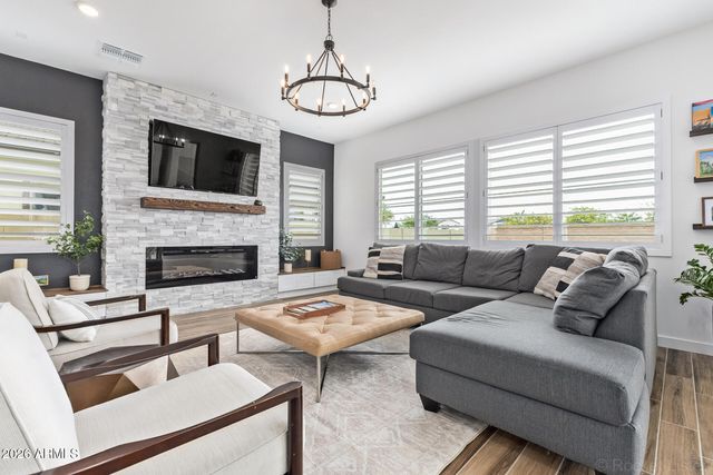 1478 E LODGEPOLE Drive, Gilbert, AZ 85298